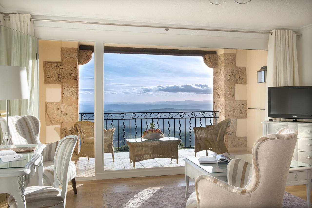 La Bastide De Tourtour Hotel & Spa 외부 사진